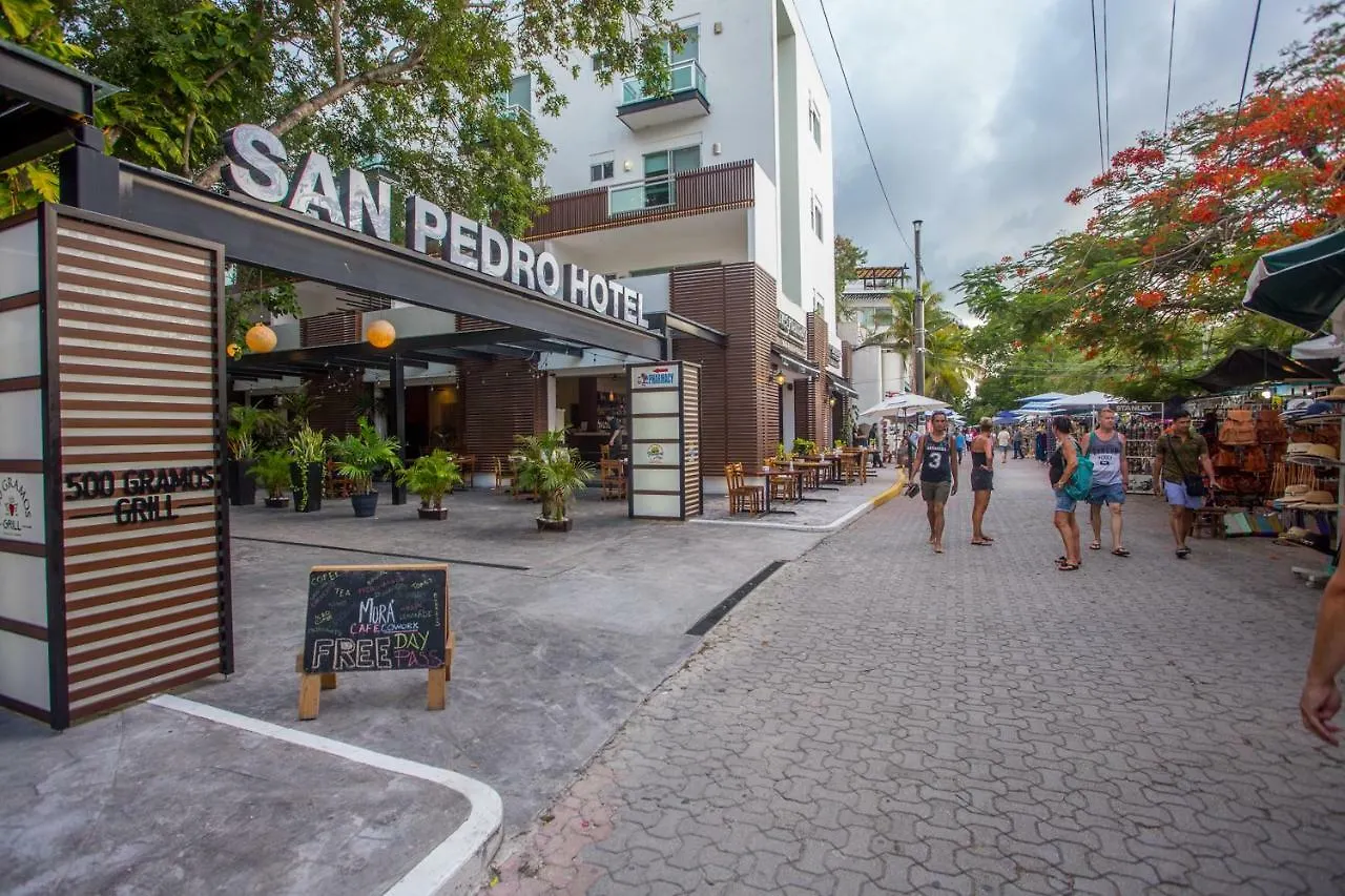 *** Hotel San Pedro Hotel, 5Ta Avenida Playa del Carmen Mexico