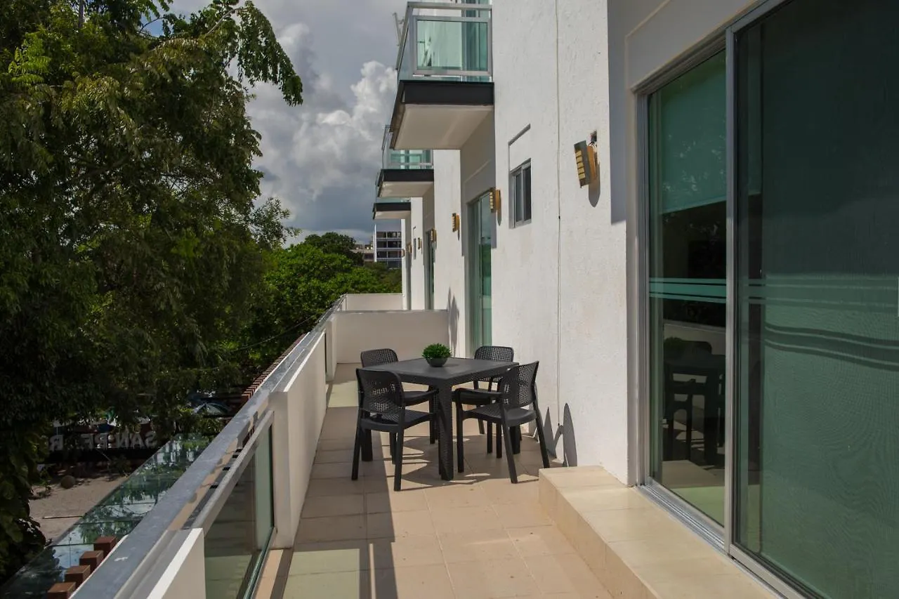 *** Hotel San Pedro Hotel, 5Ta Avenida Playa del Carmen Mexico