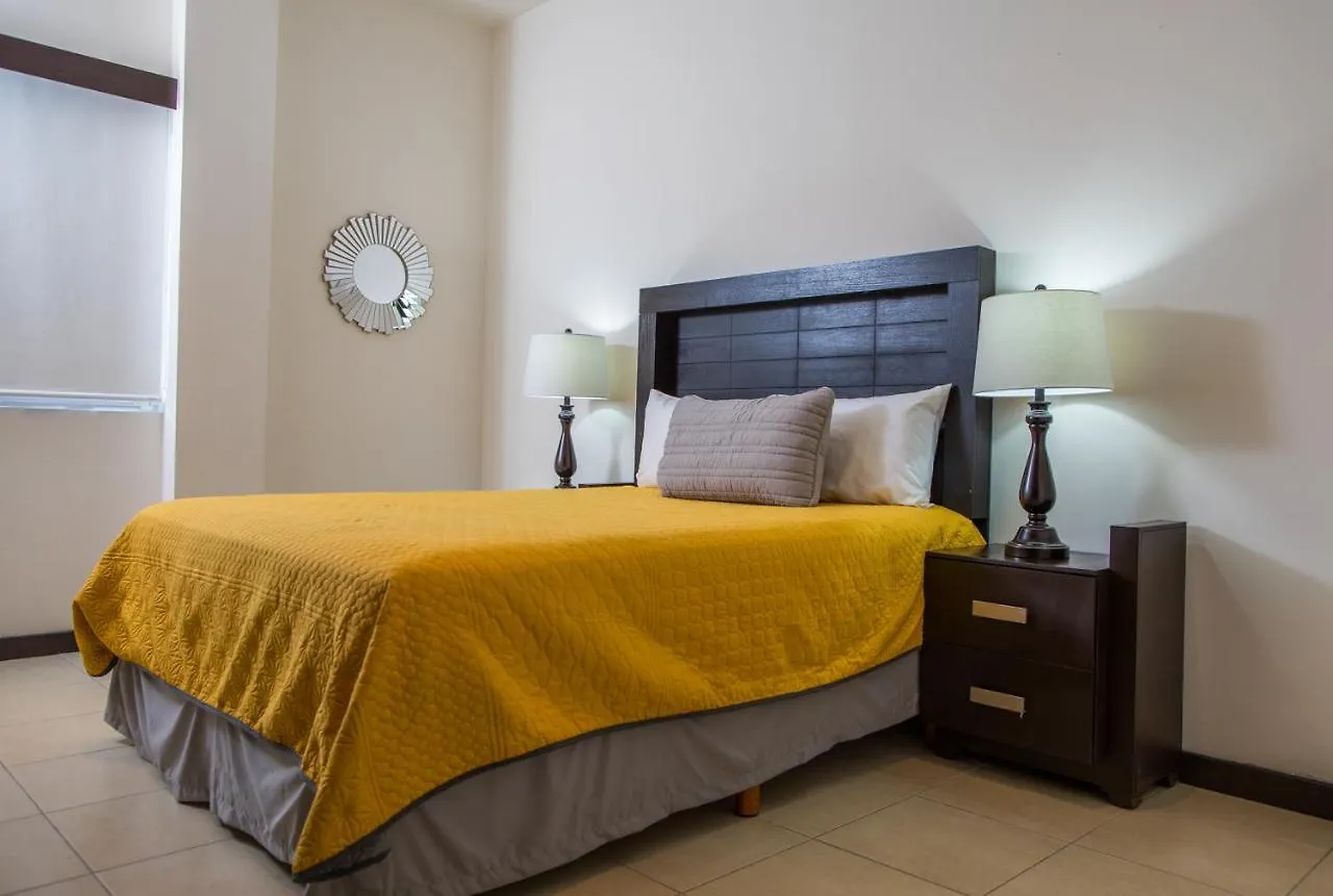 San Pedro Hotel, 5Ta Avenida Playa del Carmen